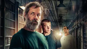Backdrop to the movie "Inside" #698144
