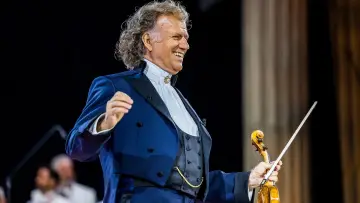 Backdrop to the movie "André Rieu - Power of Love" #983873