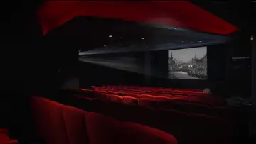 Backdrop to the movie "L