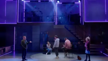 Backdrop to the movie "Next to Normal" #790561