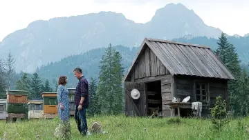 Backdrop to the movie "Love Like Honey" #756755