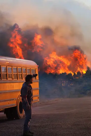 Poster to the movie "The Lost Bus" #558485