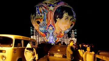 Backdrop to the movie "Balomania" #1015517