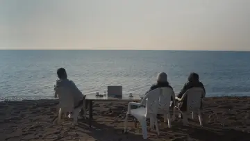 Backdrop to the movie "Exile Never Ends" #984381
