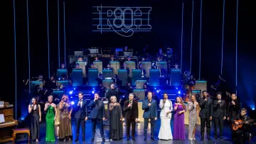 Backdrop to the movie "My Favorite Things: The Rodgers & Hammerstein 80th Anniversary Concert" #1003291