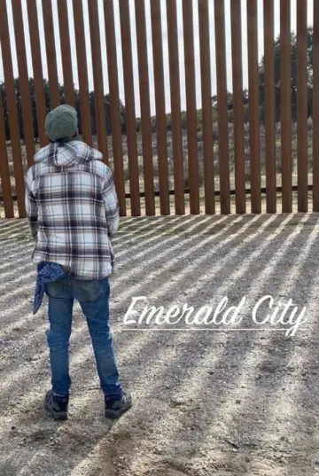 Poster to the movie "Emerald City" #1015471
