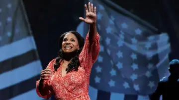 Backdrop to the movie "Ragtime, The Musical: All-Star Reunion Concert" #1015586