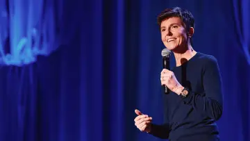 Backdrop to the movie "Tig Notaro: Hello Again" #443514