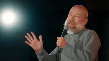 Backdrop to the movie "Kyle Kinane: Dirt Nap" #1049433