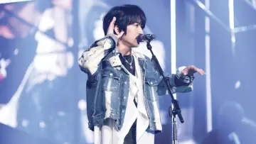 Backdrop to the movie "Lee Seung Yoon Concert Docking : Liftoff" #415766