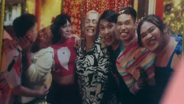Backdrop to the movie "One Day League: Dead Mother, Dead All" #1055646