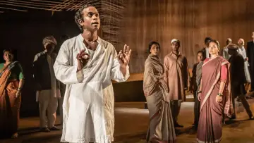 Backdrop to the movie "National Theatre Live: The Father and the Assassin" #416667