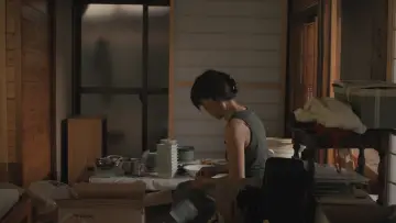 Backdrop to the movie "Okurimono" #1095563