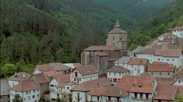 Backdrop to the movie "Between Krutxaltea and Urona" #1074036