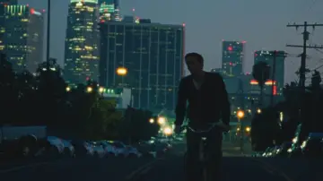 Backdrop to the movie "Lurker" #779562
