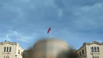 Backdrop to the movie "Norwegian Democrazy" #1112641