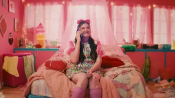 Backdrop to the movie "ILY, BYE" #1097836