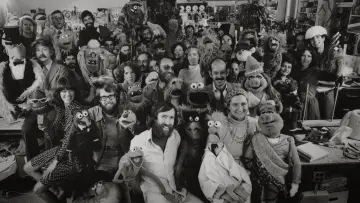 Backdrop to the movie "Jim Henson Idea Man" #463998