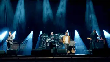 Backdrop to the movie "blur: To the End" #978930