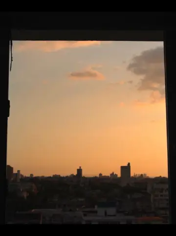 Poster to the movie "Havana