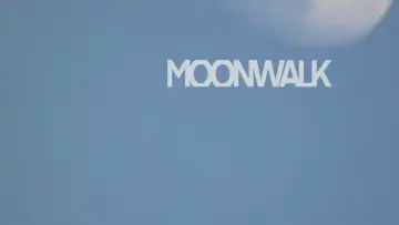 Backdrop to the movie "Moonwalk" #456329