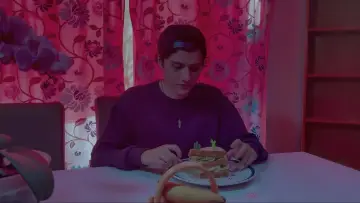 Backdrop to the movie "Mental" #458488