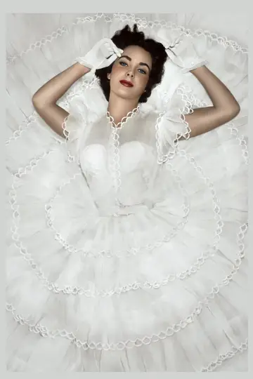 Poster to the movie "Elizabeth Taylor: The Lost Tapes" #1105444