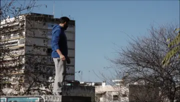 Backdrop to the movie "Rhythms of the city: Parkour in Thessaloniki" #1096362