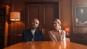 Backdrop to the movie "Divorce" #738314