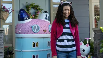 Backdrop to the movie "Gabby