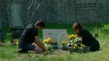Backdrop to the movie "Anapidae (Call Me)" #1118946