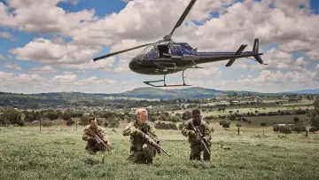 Backdrop to the movie "Seven Snipers" #817035