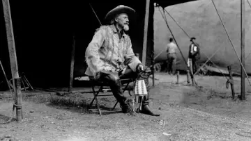 Backdrop to the movie "Buffalo Bill - Erfinder des Wilden Westens" #1114208