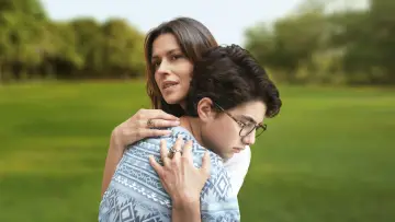Backdrop to the movie "The Boy with Pink Pants" #606784