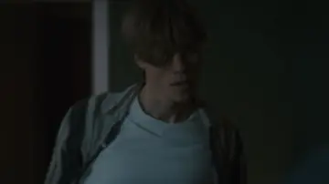 Backdrop to the movie "Look Twice" #476650
