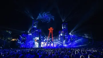 Backdrop to the movie "Jean-Michel Jarre - Starmus: Bridge from the Future" #1117714