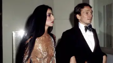 Backdrop to the movie "Bob Mackie: Naked Illusion" #785157