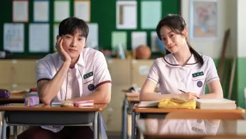 Backdrop to the movie "You Are the Apple of My Eye" #615633