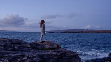 Backdrop to the movie "Four Letters of Love" #610584