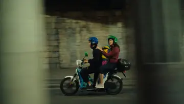Backdrop to the movie "That Summer in Paris" #536509