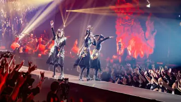 Backdrop to the movie "BABYMETAL LEGEND - 43 The Movie" #982466