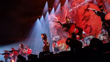 Backdrop to the movie "BABYMETAL LEGEND - 43 The Movie" #982467