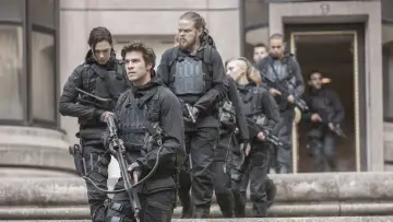 Backdrop to the movie "The Hunger Games: Mockingjay - Part 2" #634299