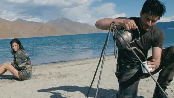 Backdrop to the movie "Jab Tak Hai Jaan" #1014241