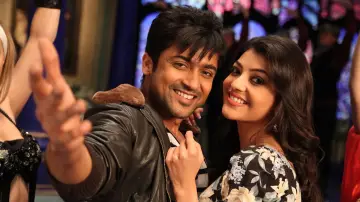 Backdrop to the movie "Maattrraan" #1147064
