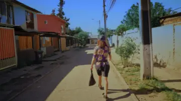 Backdrop to the movie "Retracing the Same Streets" #1138134