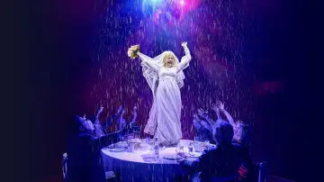 Backdrop to the movie "National Theatre Live: Till The Stars Come Down" #1138284
