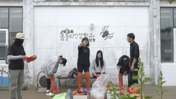 Backdrop to the movie "Efterskole, Going to the Wonderland Korea" #791656
