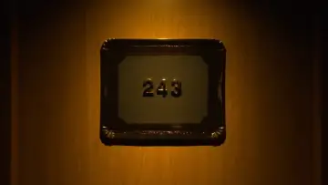 Backdrop to the movie "Chambre 243" #943063