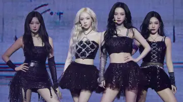 Backdrop to the movie "2024 aespa LIVE TOUR - SYNK：PARALLEL LINE - in SEOUL" #864452